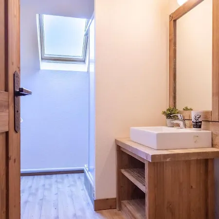 Apartament Centre Saint-lary Avec Piscine, Sauna Et Parking - Fr-1-296-425