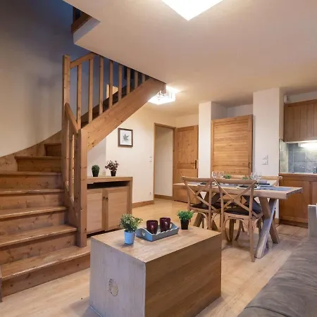 Apartment Centre Saint-lary Avec Piscine, Sauna Et Parking - Fr-1-296-425 *