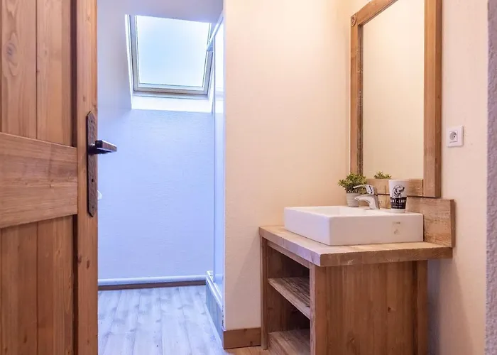 Appartamento Centre Saint-lary Avec Piscine, Sauna Et Parking - Fr-1-296-425