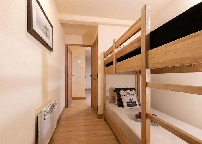 Centre Saint-lary Avec Piscine, Sauna Et Parking - Fr-1-296-425 Appartamento