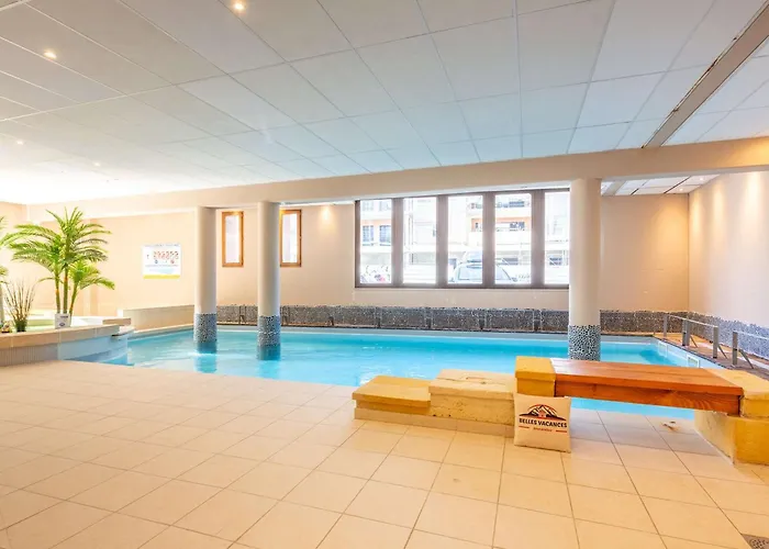 Centre Saint-lary Avec Piscine, Sauna Et Parking - Fr-1-296-425 Saint-Lary-Soulan